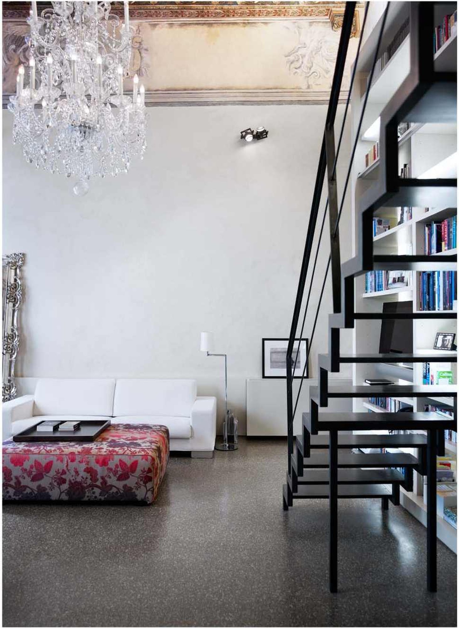 J|S studio apartment